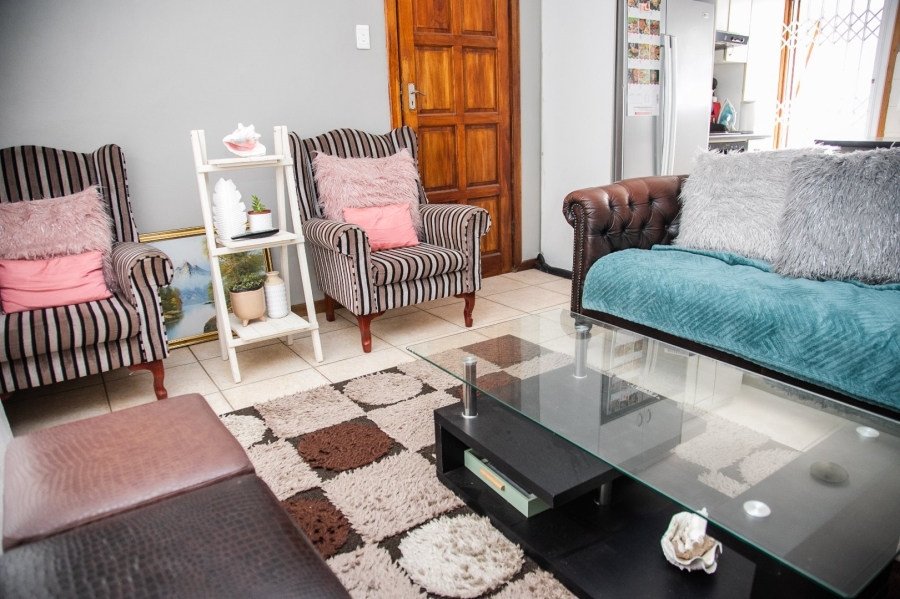2 Bedroom Property for Sale in Haven Hills Eastern Cape